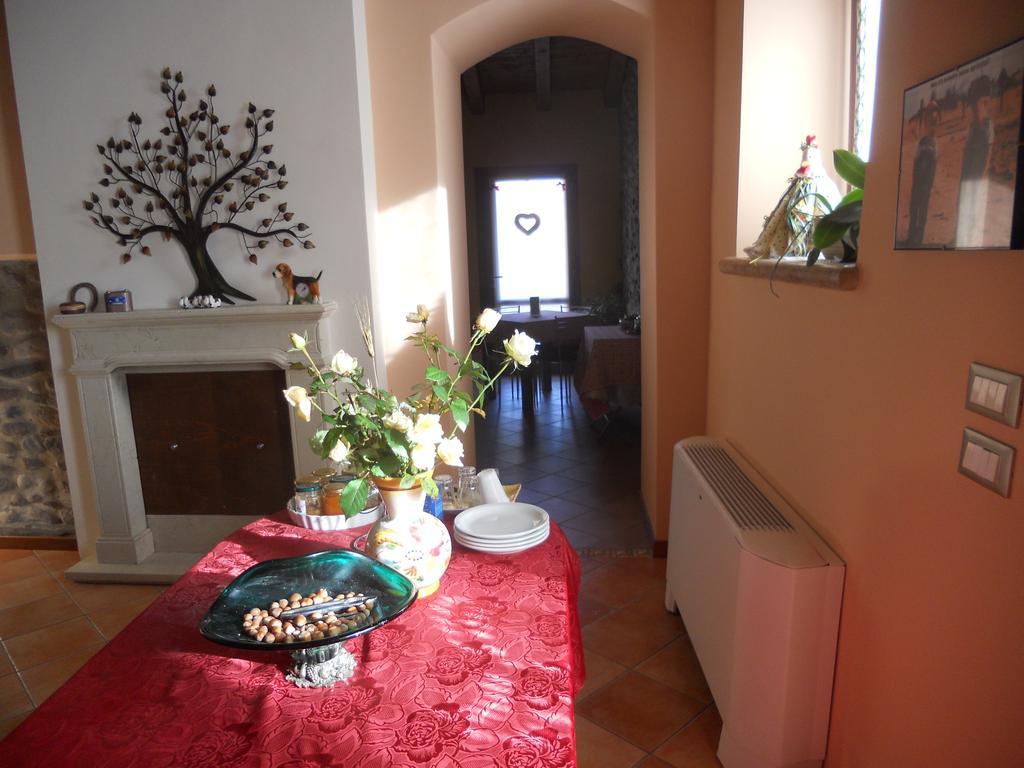Agriturismo Le Mura Del Gherlo Villa Valeggio sul Mincio Exterior foto